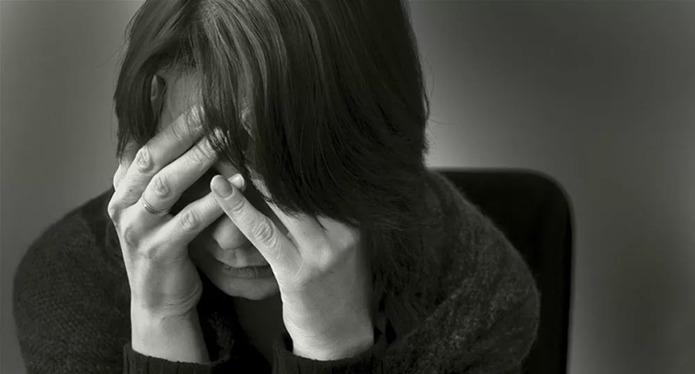 Depresyon: Çeşitleri, Belirtileri, Nedenleri ve Tedavisi